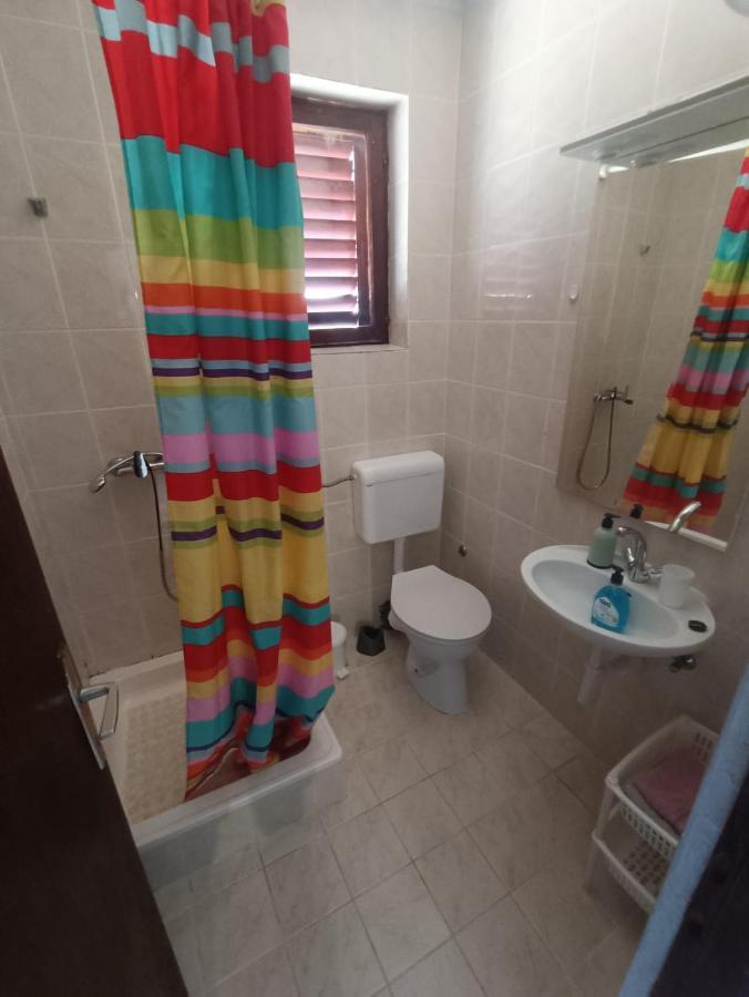 Tribunj Apartmani Exteriör bild