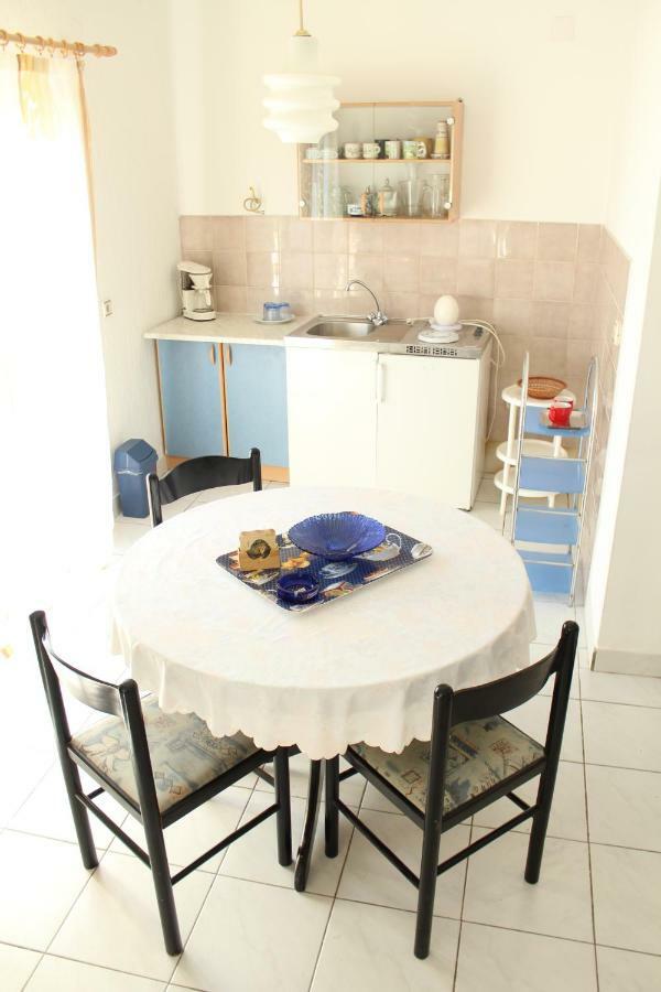 Tribunj Apartmani Exteriör bild