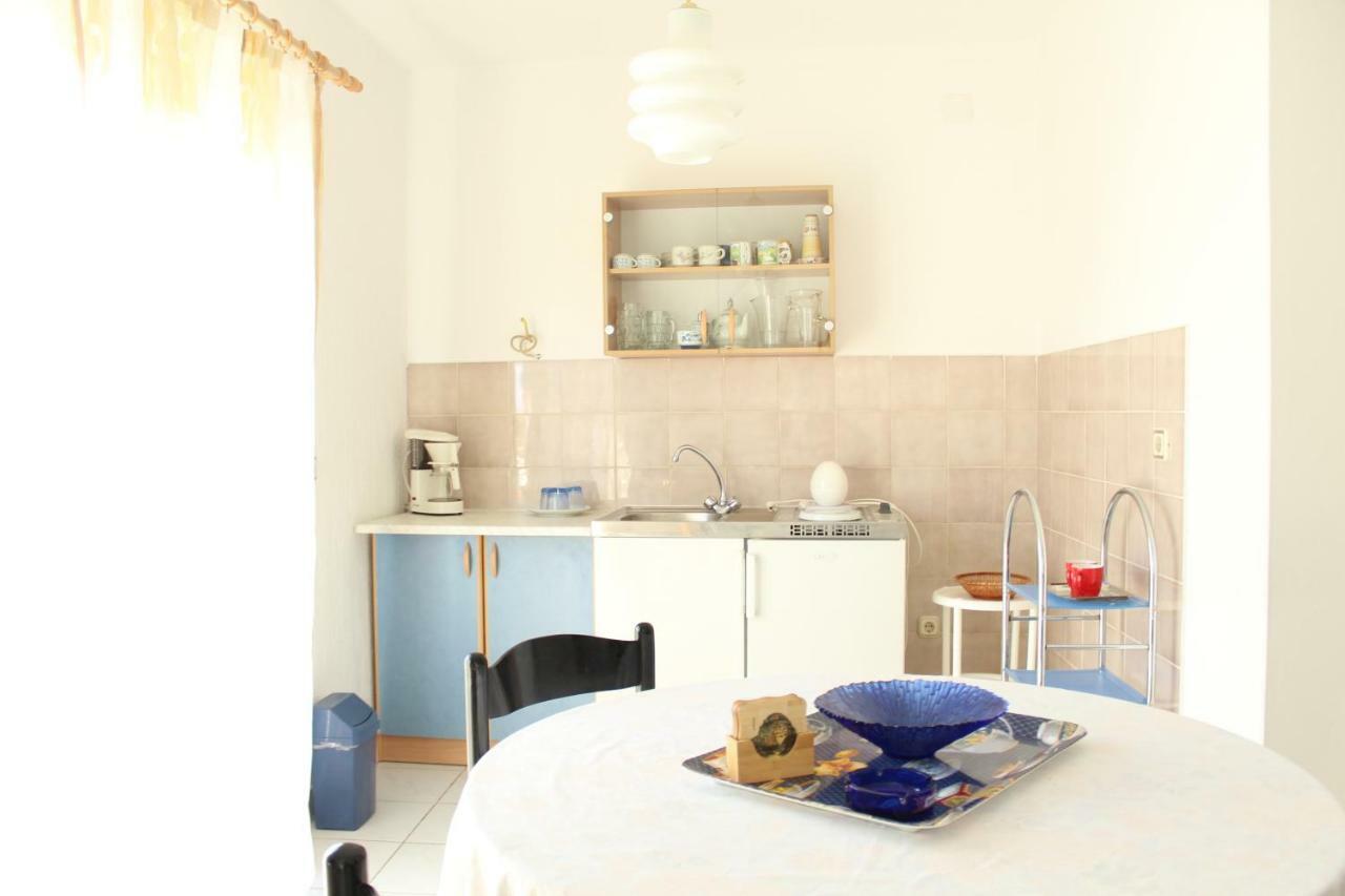 Tribunj Apartmani Exteriör bild
